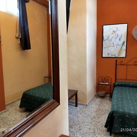 Hostal Manolo El Puerto de Santa María Pokój zdjęcie