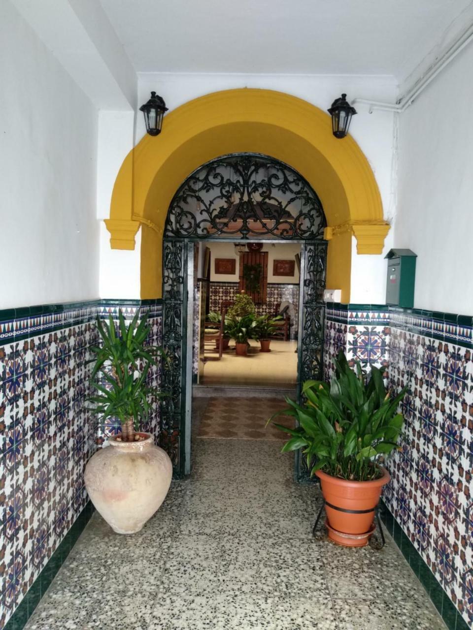 Hostal Manolo El Puerto de Santa María Zewnętrze zdjęcie